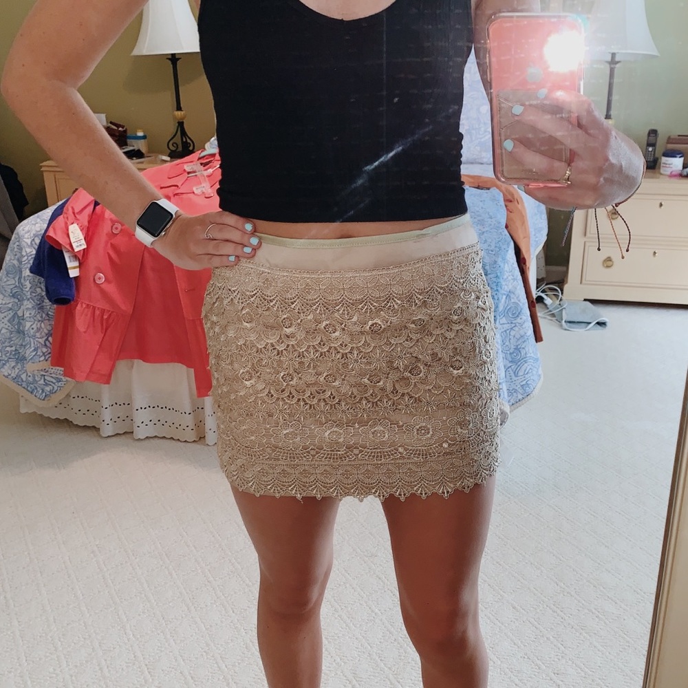 Sans Souci Lace Skirt